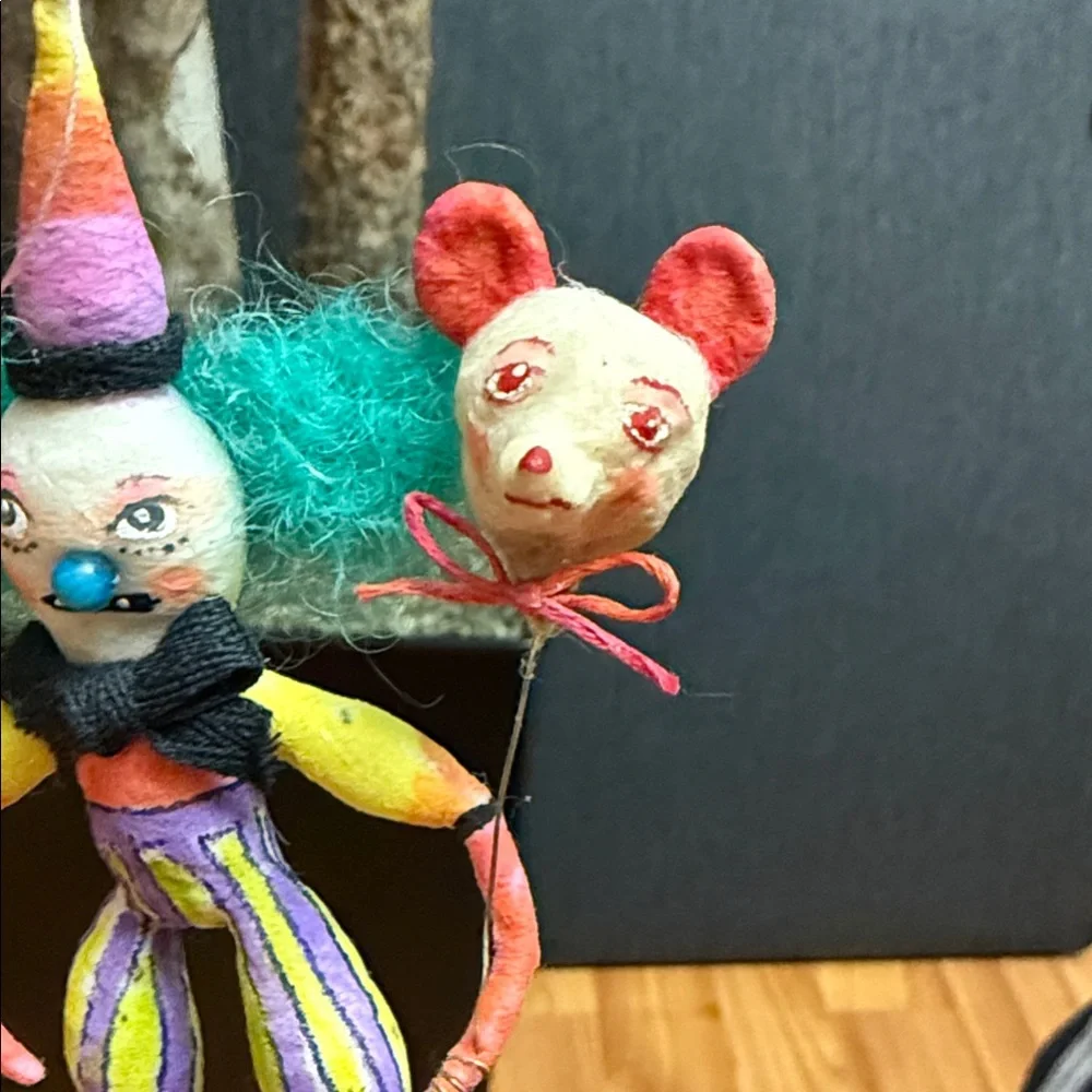 New Handmade HandPainted Clown wt balloon Spun Cotton Doll by Artist Maria Paula - Picture 6 of 13